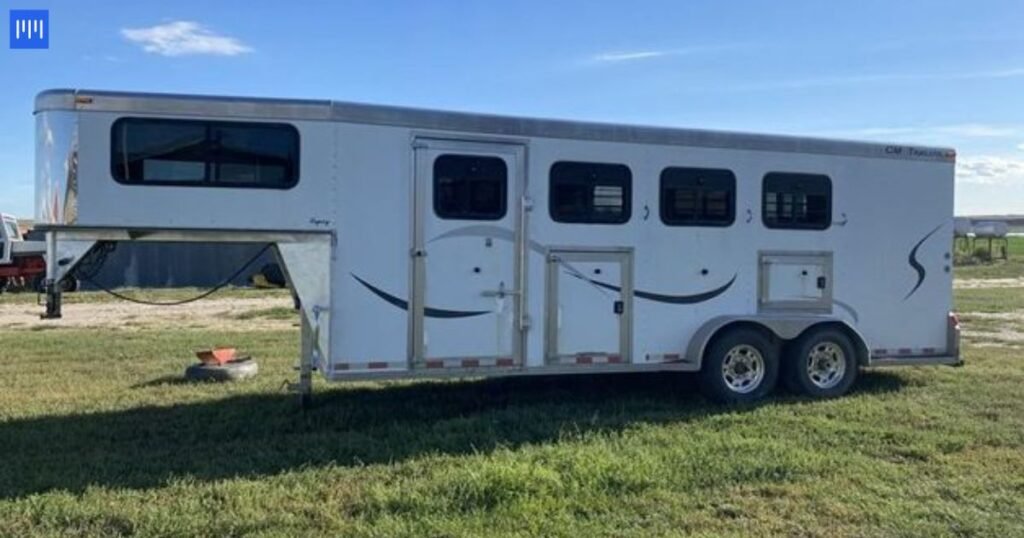Horse Trailer